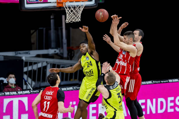 舆论持续发 舆论持续发